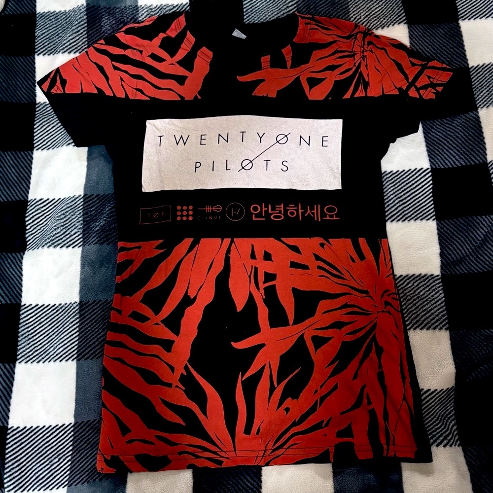 Twenty One Pilots Vintage Band T-Shirt🖤